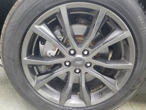 Used 2018 Ford Explorer XLT w/ Equipment Group 202A image 31