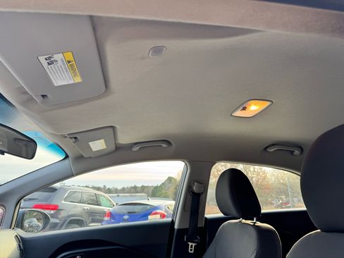 Used 2016 Kia Rio LX image 11