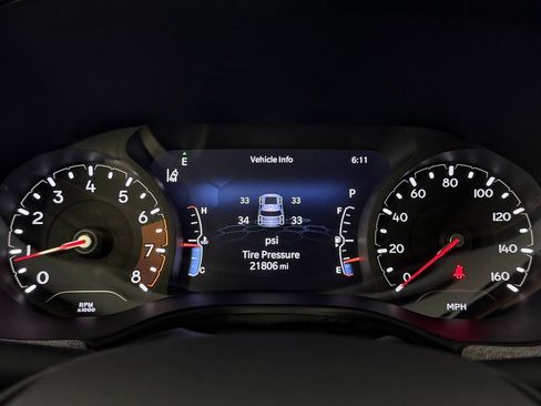 Used 2022 Jeep Compass Latitude image 15