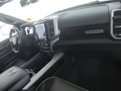 Used 2020 RAM 2500 Laramie image 31