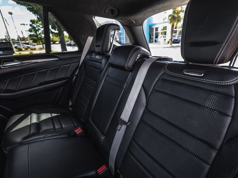 Used 2016 Mercedes-Benz GLE 63 AMG S image 34