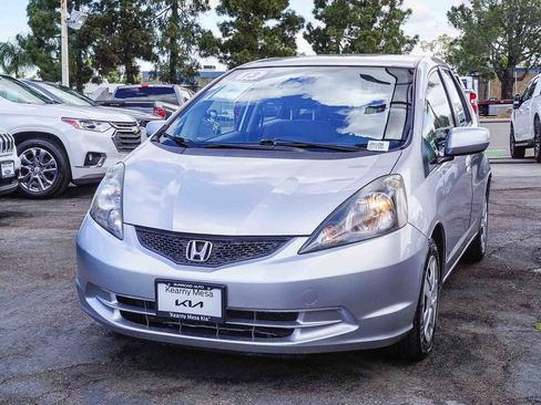 Used 2013 Honda Fit image 4