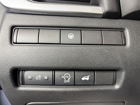Certified 2023 Nissan Rogue SV w/ SV Premium B Package AWD/4WD image 31