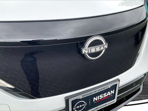 Used 2023 Nissan Ariya FWD image 32