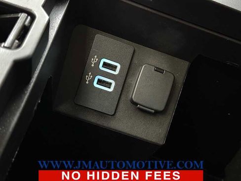 Used 2017 Ford Expedition EL Limited w/ Equipment Group 301A image 42