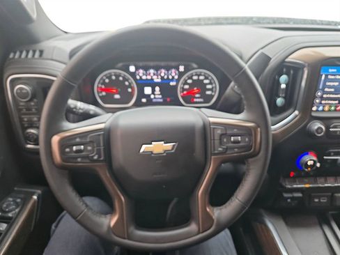 Used 2021 Chevrolet Silverado 1500 High Country w/ Z71 Off-Road Package image 14