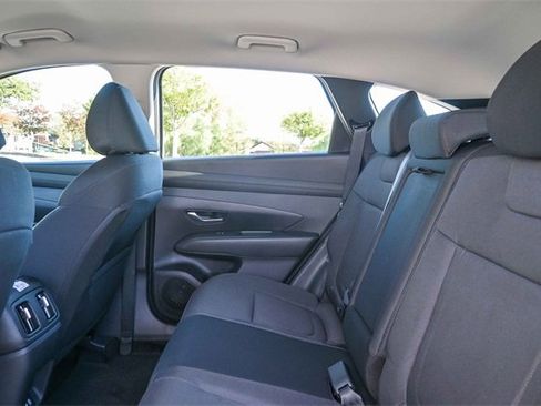 New 2026 Hyundai Tucson Blue SE image 20