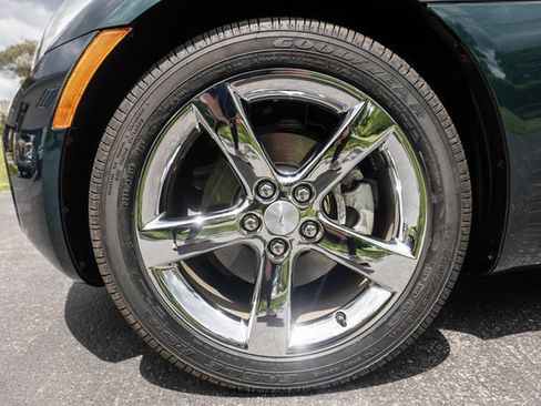 Used 2007 Pontiac Solstice Convertible w/ Premium Package RWD image 61