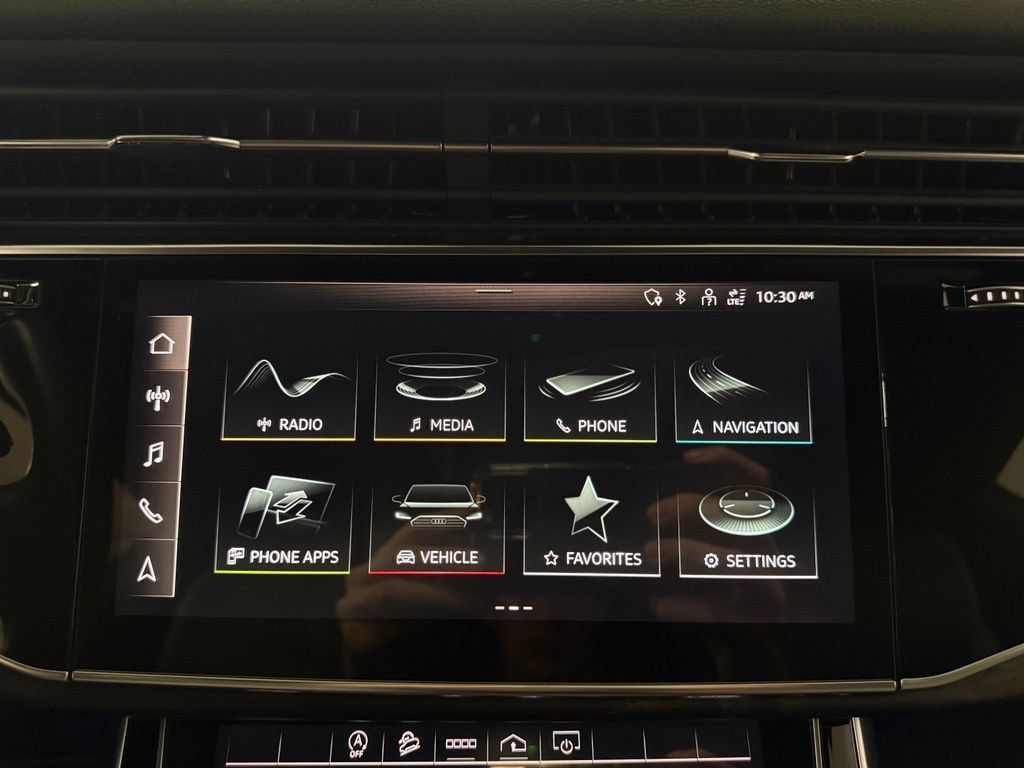 Used 2021 Audi Q8 Premium Plus w/ Premium Plus Package AWD/4WD image 12