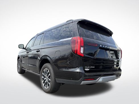 Used 2025 Ford Expedition Max Platinum AWD/4WD image 20