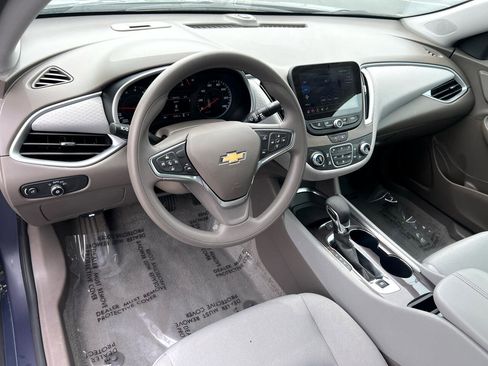 Used 2025 Chevrolet Malibu LT image 29