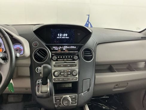 Used 2014 Honda Pilot Touring image 31