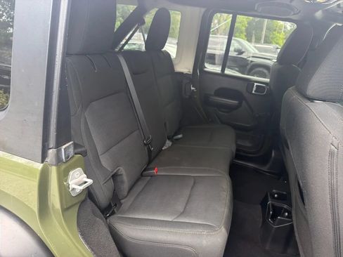 Used 2021 Jeep Wrangler Unlimited Sport AWD/4WD image 17