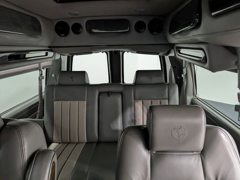 Used 2014 Chevrolet Express 1500 AWD image 17