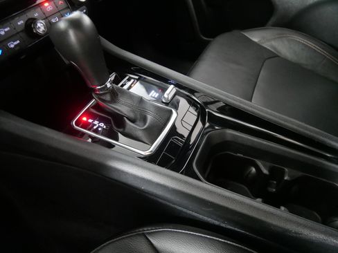 Used 2022 Jeep Compass Limited image 24