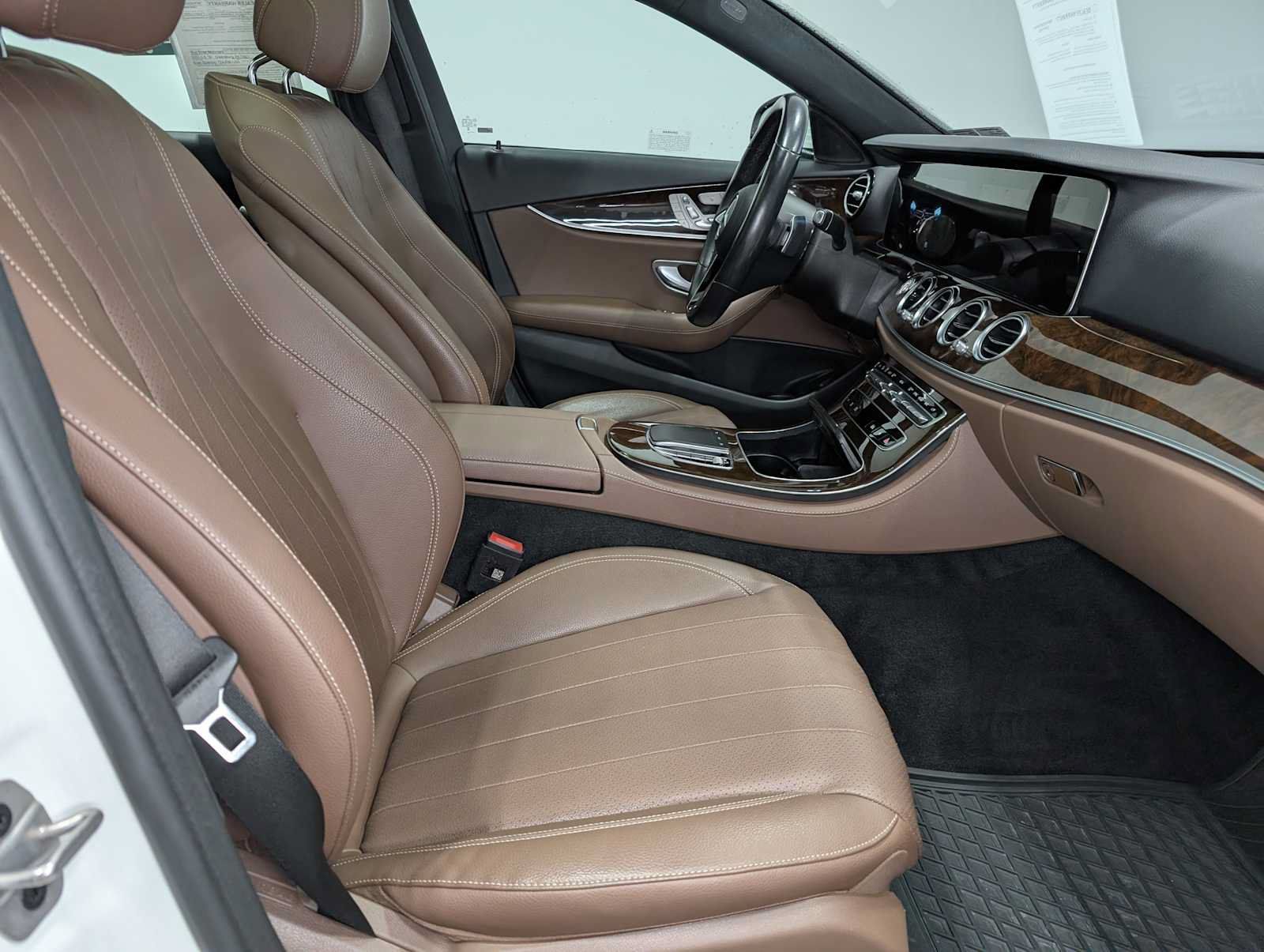 Certified 2023 Mercedes-Benz E 350 4MATIC Sedan image 38