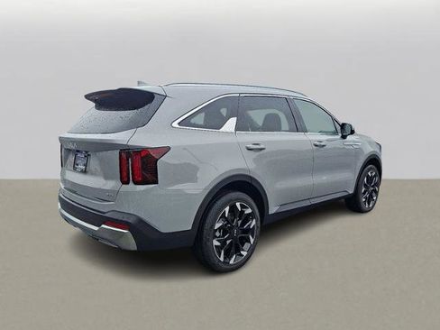 New 2025 Kia Sorento EX w/ Panoramic Sunroof Package image 4