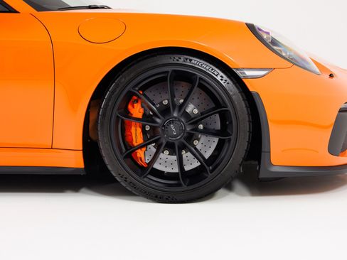 Used 2018 Porsche 911 GT3 RWD image 13