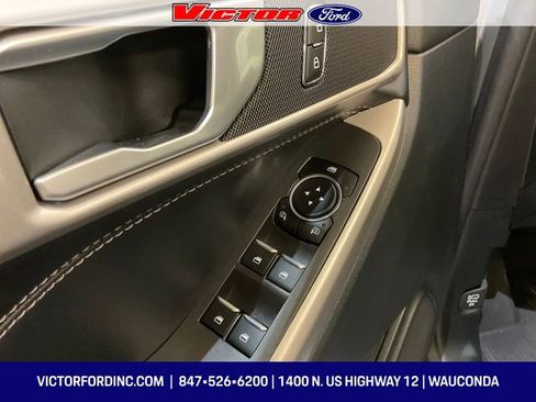 Used 2023 Ford Explorer XLT w/ Equipment Group 202A image 11