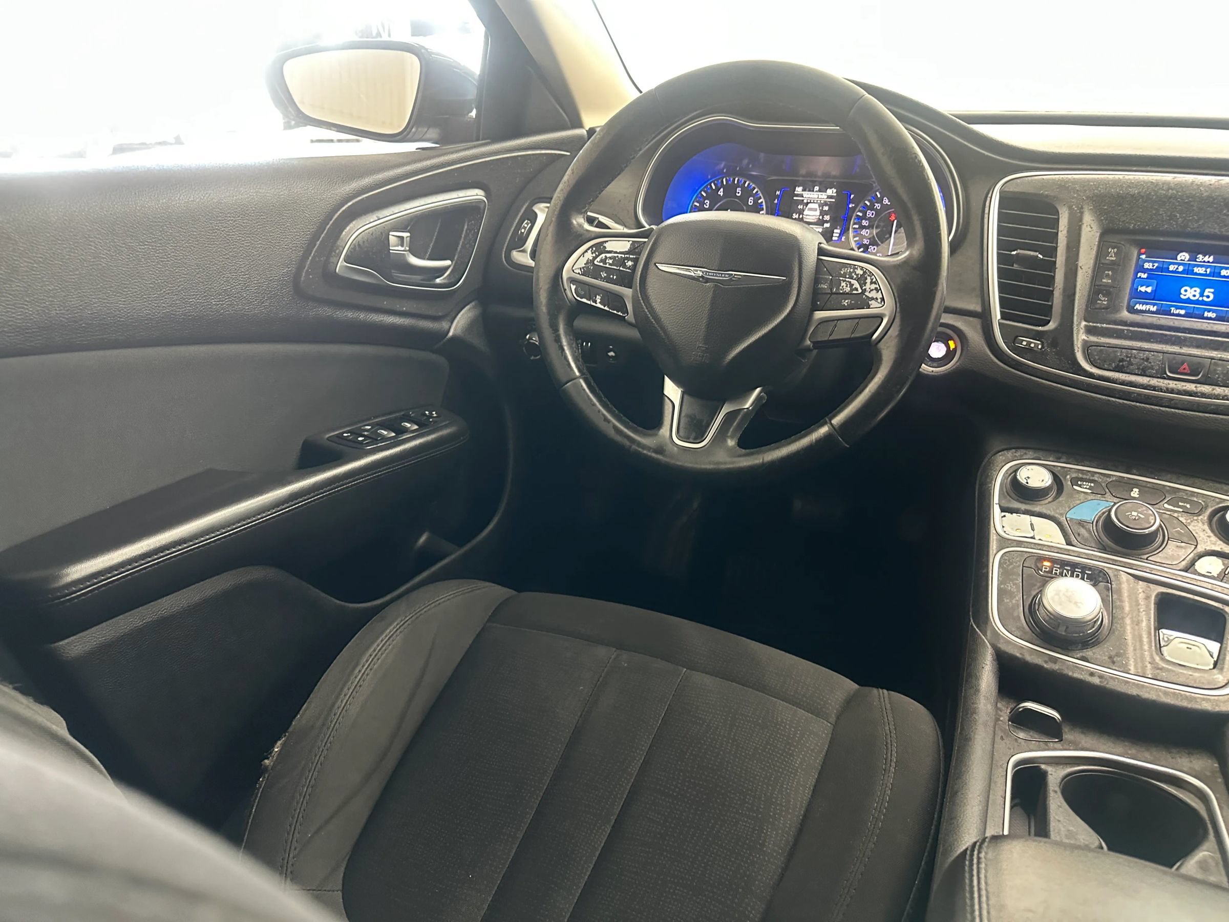 Used 2016 Chrysler 200 LX FWD image 14
