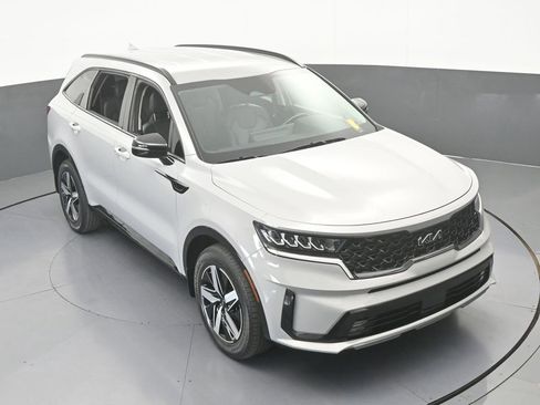 Used 2023 Kia Sorento EX FWD image 56