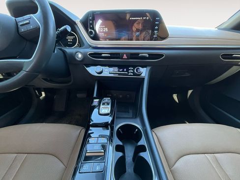 Used 2023 Hyundai Sonata Limited image 11