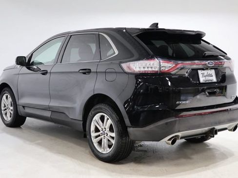 Used 2017 Ford Edge SEL w/ Equipment Group 201A AWD/4WD image 4