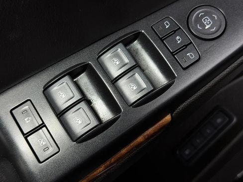 Used 2019 Chevrolet Tahoe Premier w/ Max Trailering Package AWD/4WD image 30