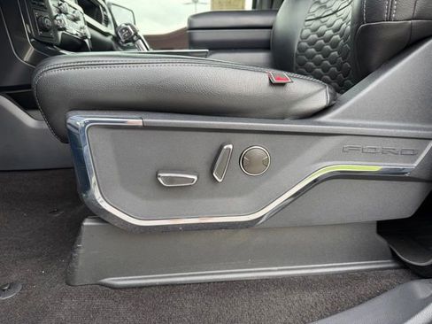 Used 2022 Ford F150 Lariat w/ Equipment Group 502A High image 9