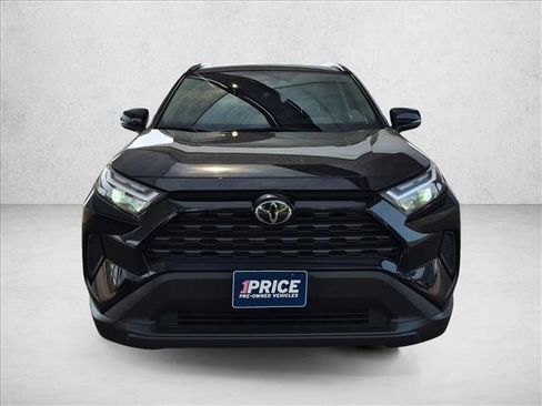 Used 2025 Toyota RAV4 XLE w/ Weather Package AWD/4WD image 2