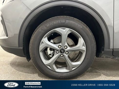 Used 2025 Ford Escape ST-Line w/ Tech Pack #1 image 12