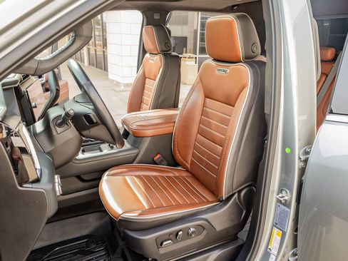 Used 2024 GMC Sierra 2500 Denali Ultimate image 30