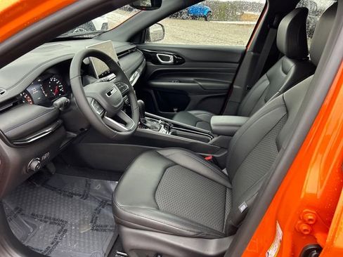 New 2026 Jeep Compass Latitude image 12