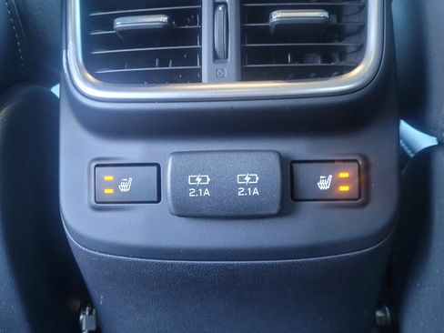 Used 2020 Subaru Outback Limited w/ Popular Package #2 image 32