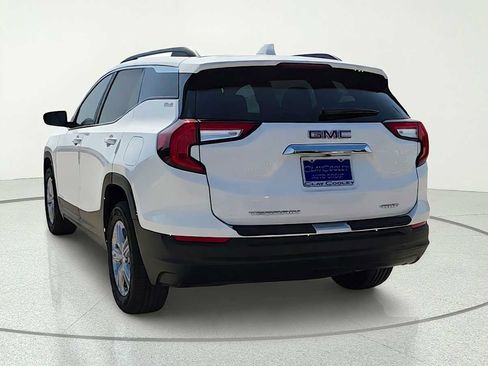 Used 2022 GMC Terrain SLE w/ Driver Convenience Package AWD/4WD image 6
