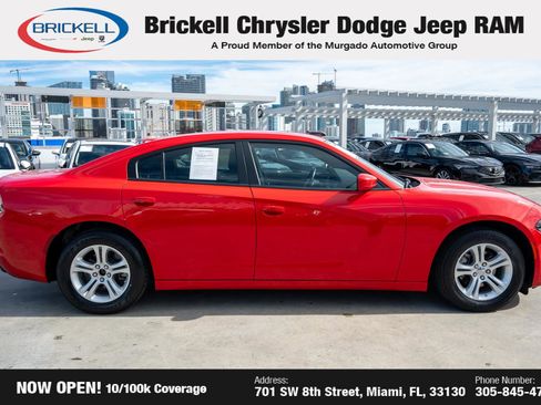 Used 2022 Dodge Charger SXT image 4
