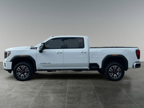 Used 2022 GMC Sierra 2500 AT4 w/ AT4 Premium Plus Package AWD/4WD image 6