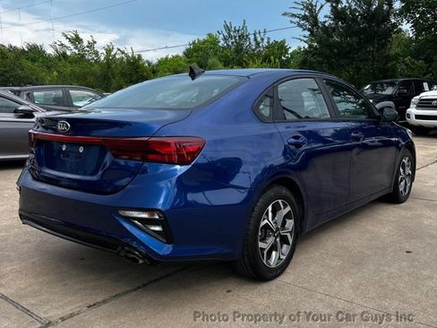 Used 2020 Kia Forte LXS FWD image 8