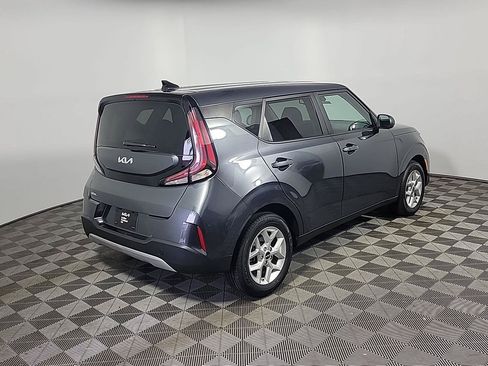 Certified 2024 Kia Soul S FWD image 4