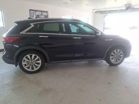 Used 2019 INFINITI QX50 Essential w/ Premium Heat Package AWD/4WD image 8