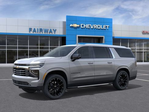 New 2026 Chevrolet Suburban Premier AWD/4WD image 3