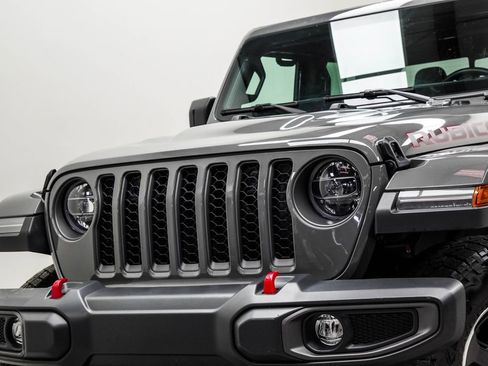 Used 2021 Jeep Gladiator Rubicon AWD/4WD image 2