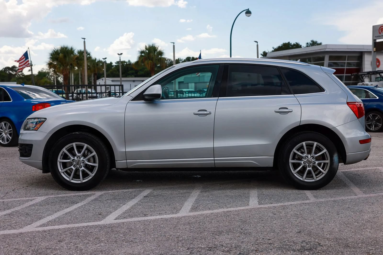 Used 2010 Audi Q5 3.2 Premium Plus AWD/4WD image 3