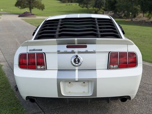 Used 2007 Ford Mustang GT RWD image 11