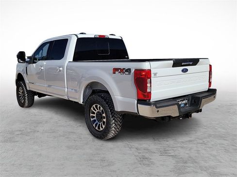 Used 2022 Ford F250 Lariat w/ Lariat Value Package image 7