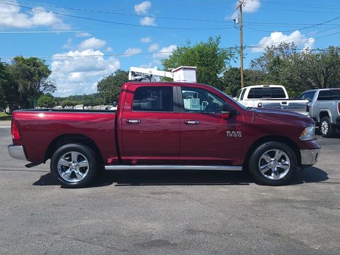 Used 2017 RAM 1500 Big Horn AWD/4WD image 2