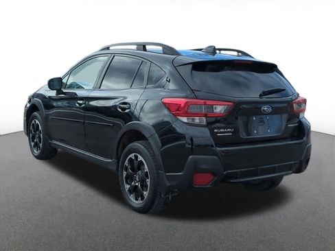Used 2023 Subaru Crosstrek 2.0i Premium image 5