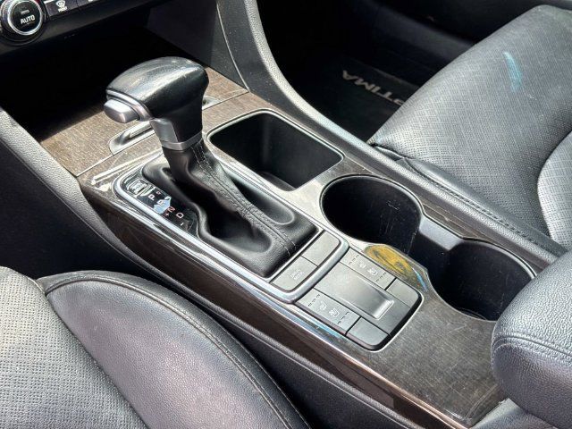 Used 2018 Kia Optima EX w/ Premium Package FWD image 33