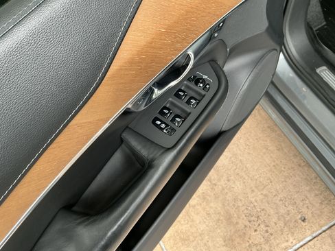 Used 2020 Volvo XC90 T6 Inscription image 15