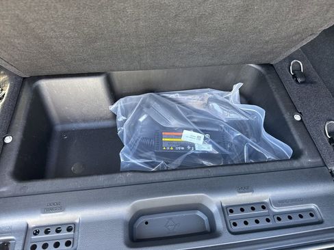 Certified 2025 Jeep Wrangler Unlimited Rubicon 4xe w/ Safety Group image 8